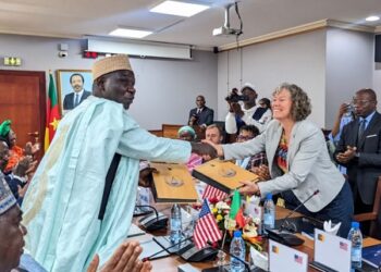 Le Cameroun et les États-Unis signent un accord pour renforcer le système de santé